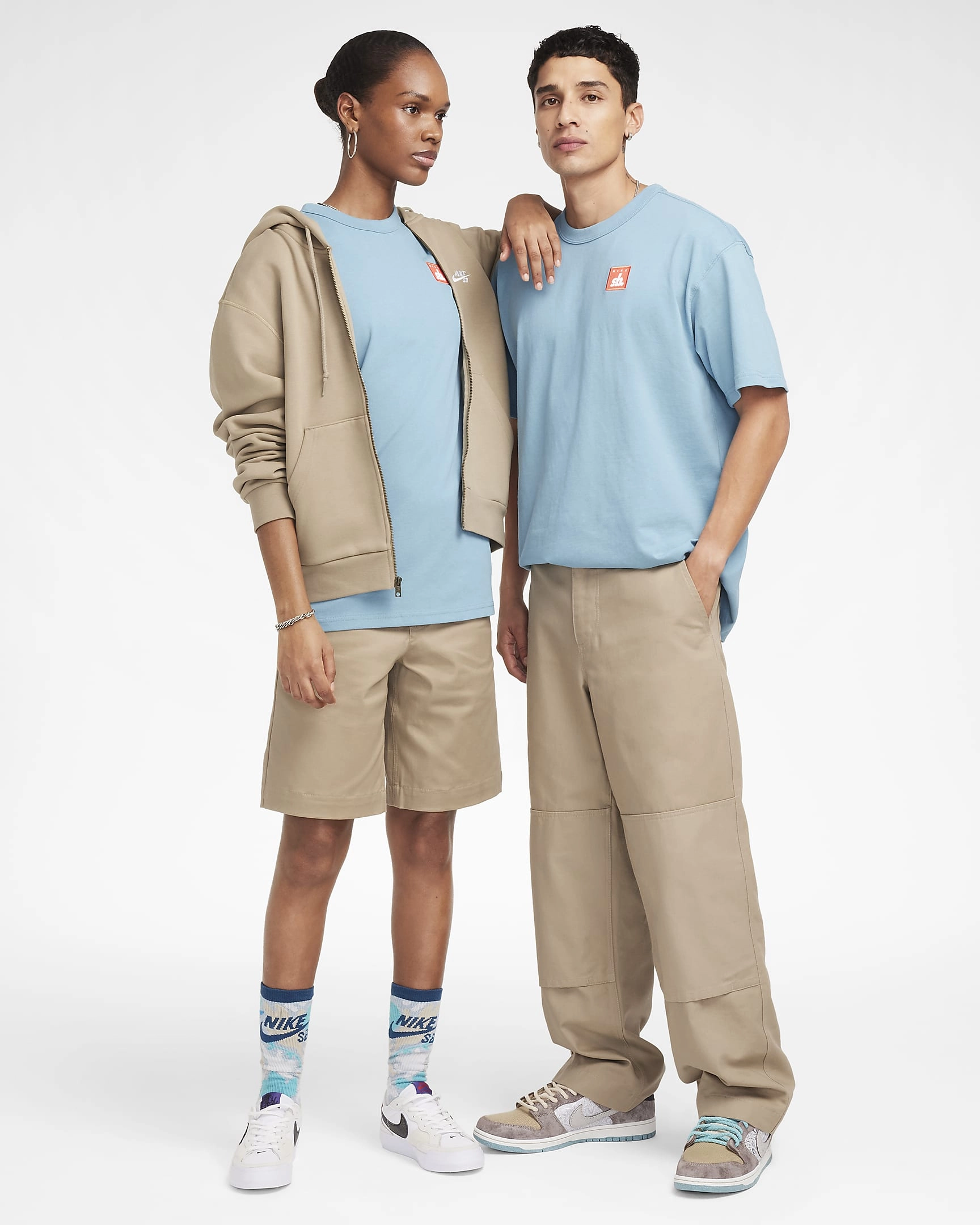 Nike SB Skeittipaita: Tyyliä, vapautta ja urheilua yhdessä paketissa. Tunne skeittimaailman energia!